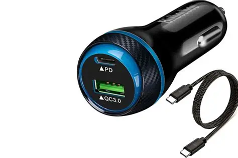 Cargador para Auto USB-C y QC 3.0