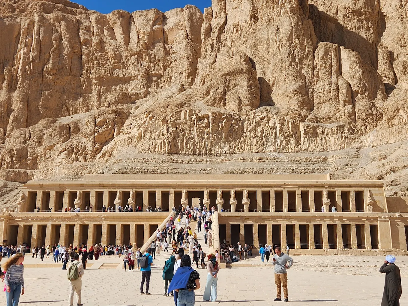 Full-Day Tour of Luxor's West Bank Temples and Tombs (Private Tour)