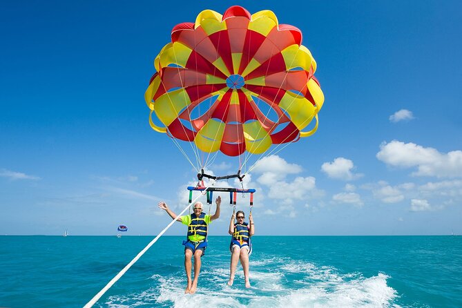Parasailing Ride in Hurgada single&double with private Transfer