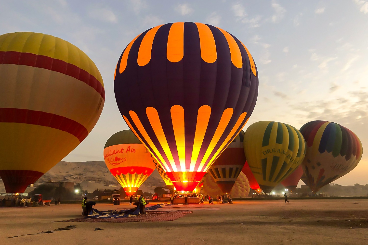 Luxor West Bank TourLuxor Hot Air Balloon Ride – Sunrise Experience