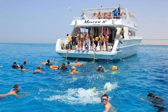 A Perfect Snorkeling Day Trip in Hurghada