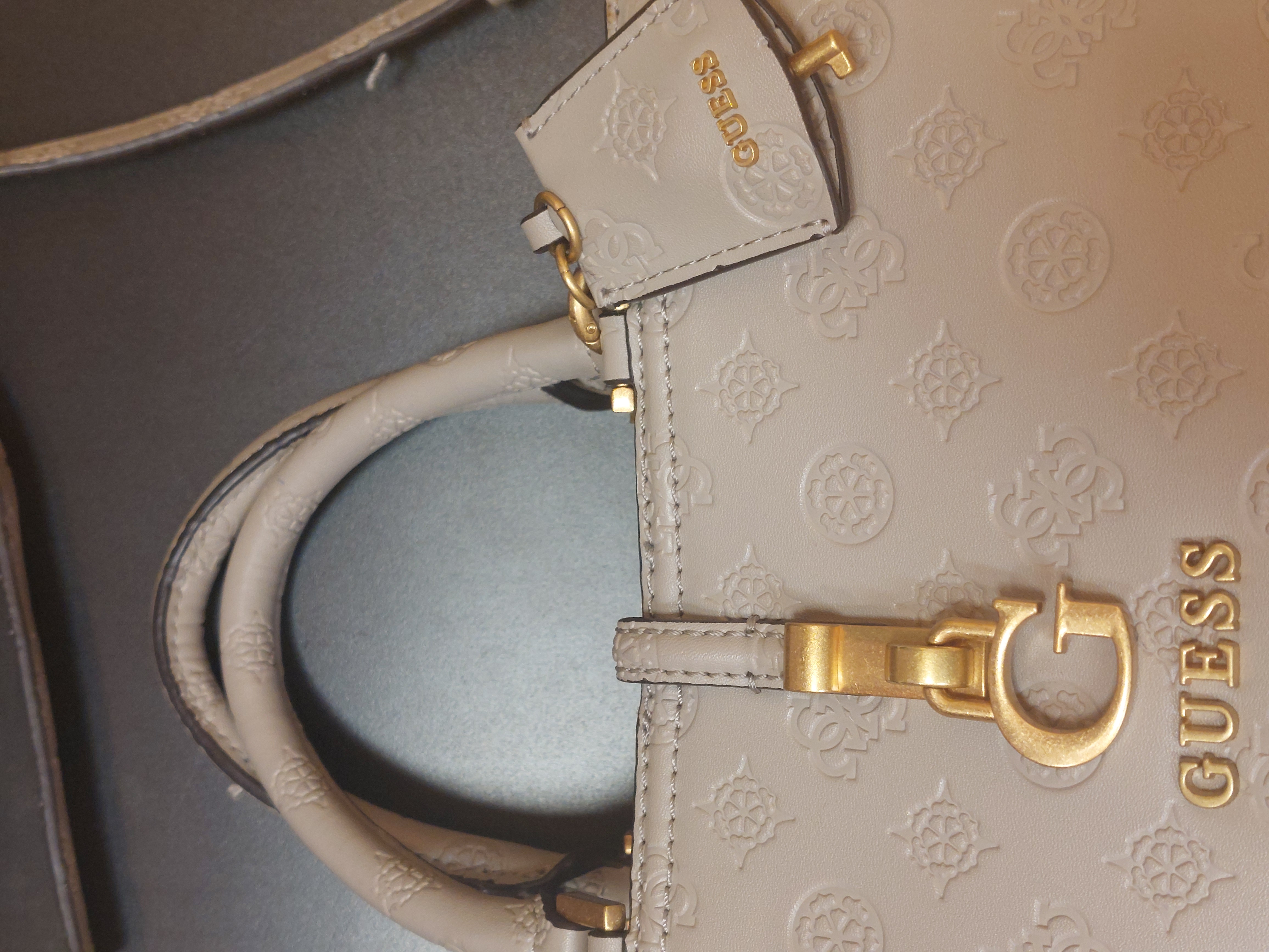 Sac Guess