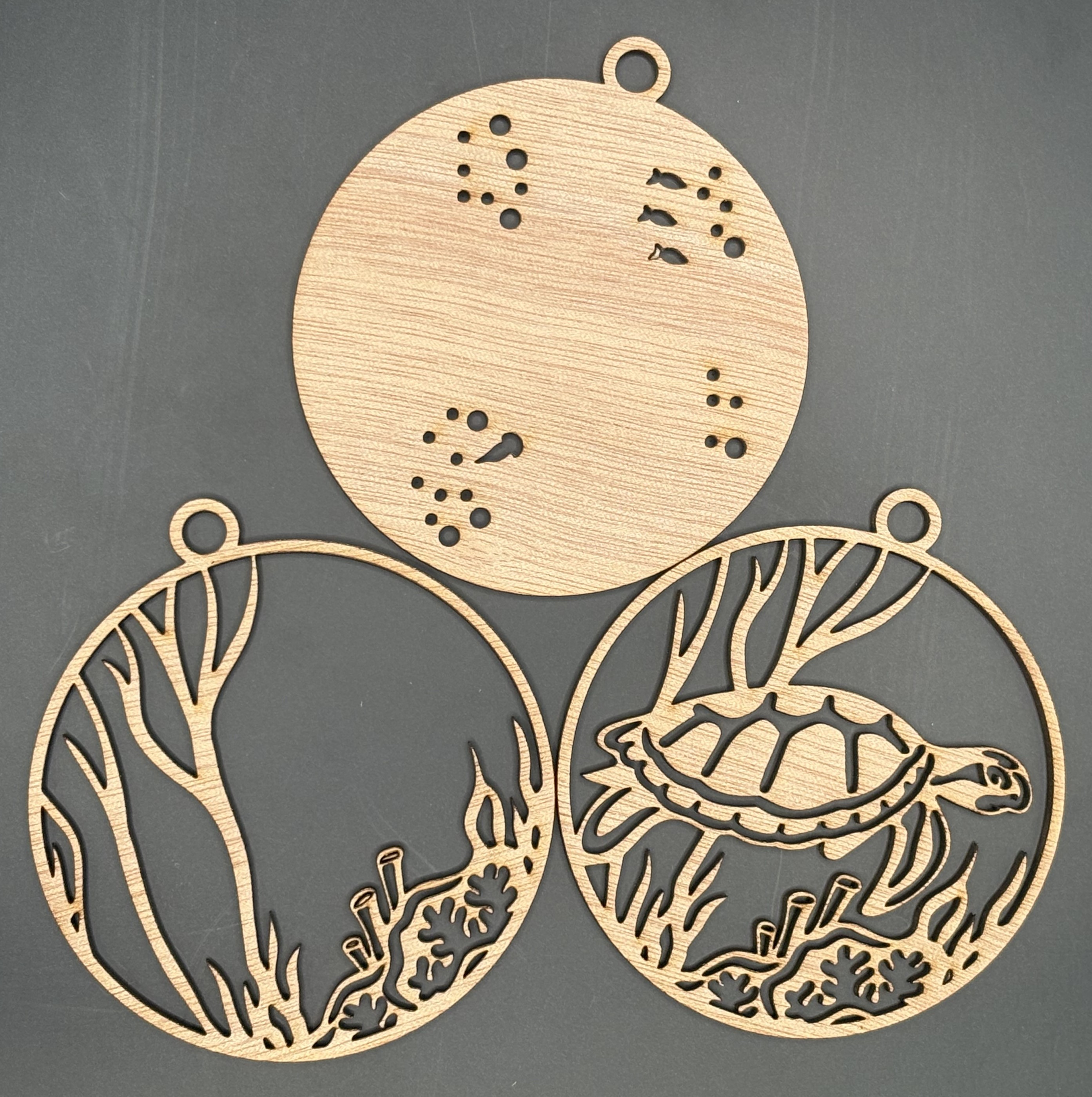Seaside series - Turtle Ornament (3D, 3-piece laser cut wood)