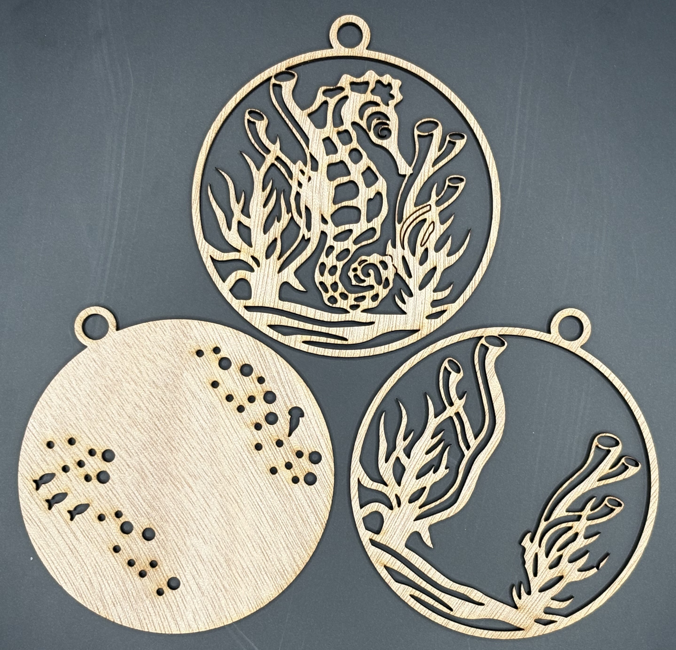Seaside series - Seahorse Ornament (3D, 3-piece laser cut wood) Style 2