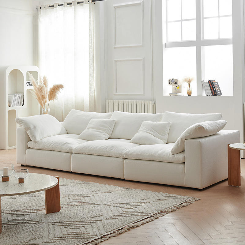 Divano moderno color crema