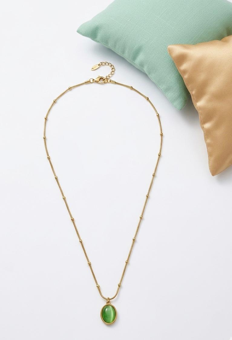 Gold Chain Necklace with Green ovel Pendant