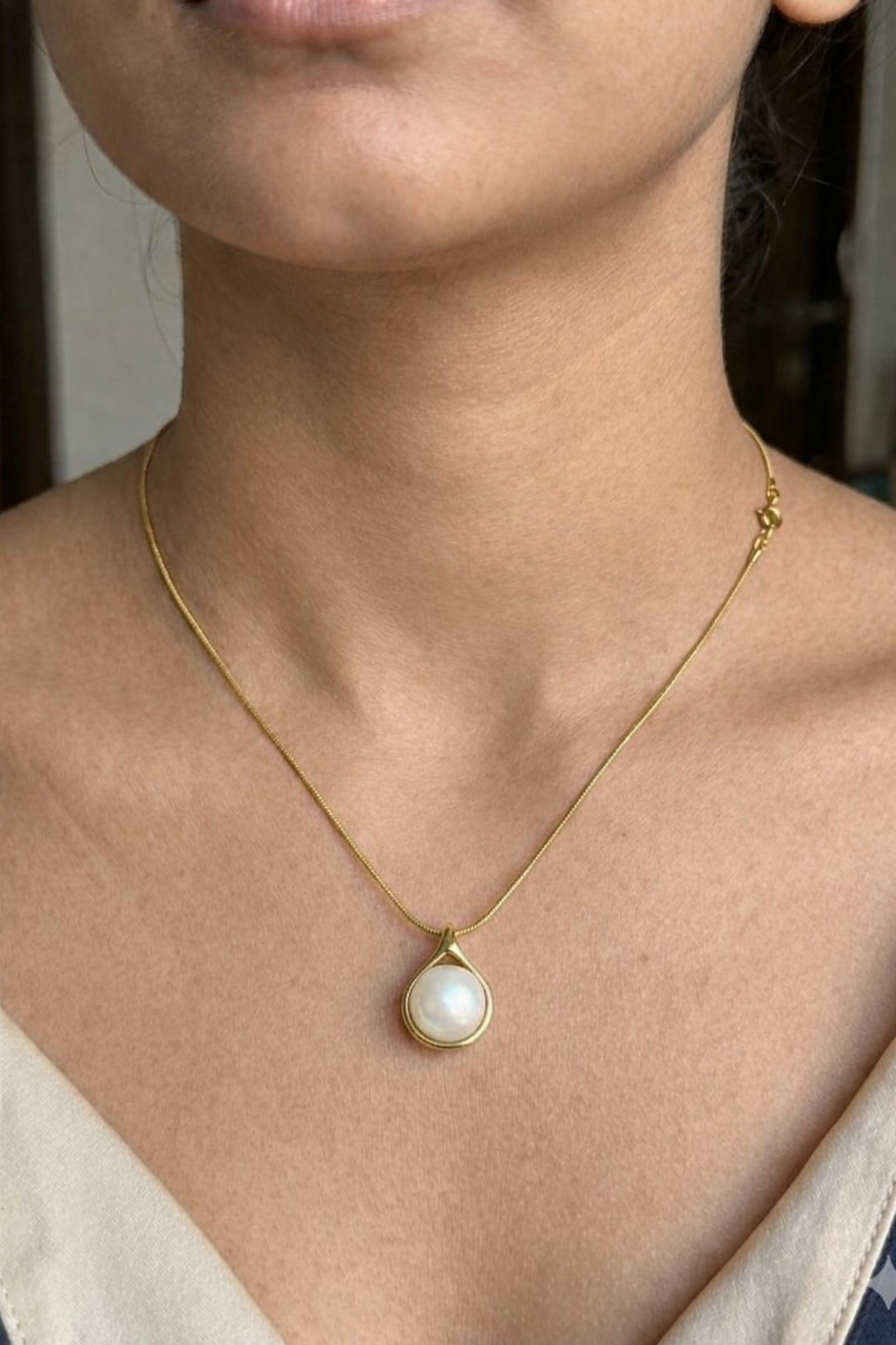 Pearl Drop Pendant Necklace