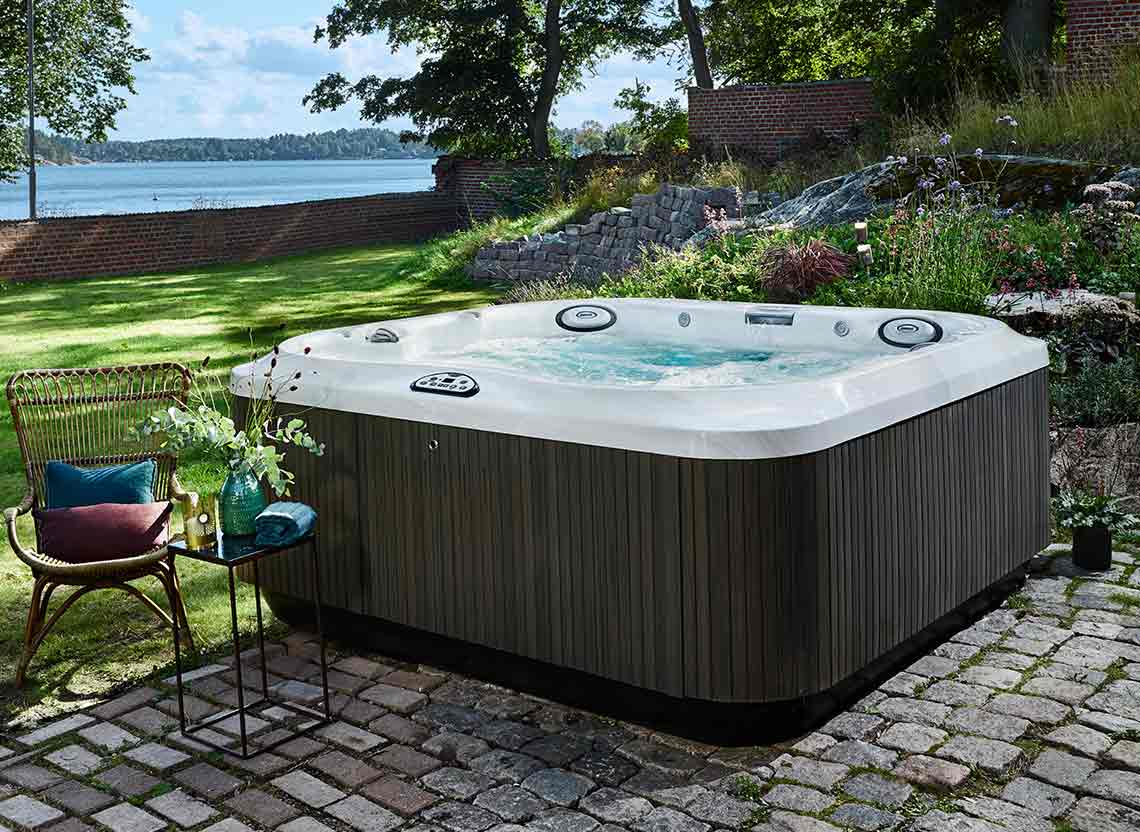 JACUZZI / J-375