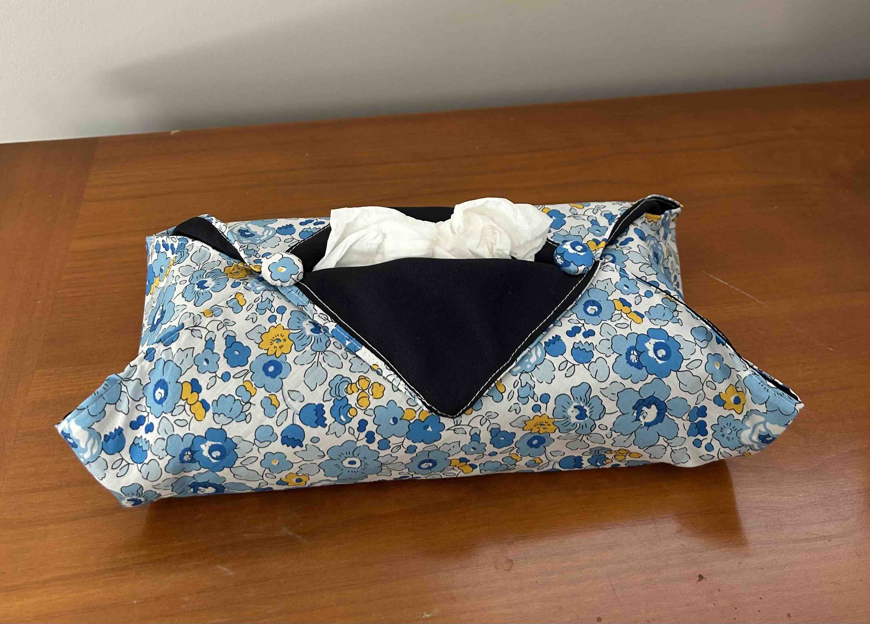 Boîte à mouchoirs liberty bleu