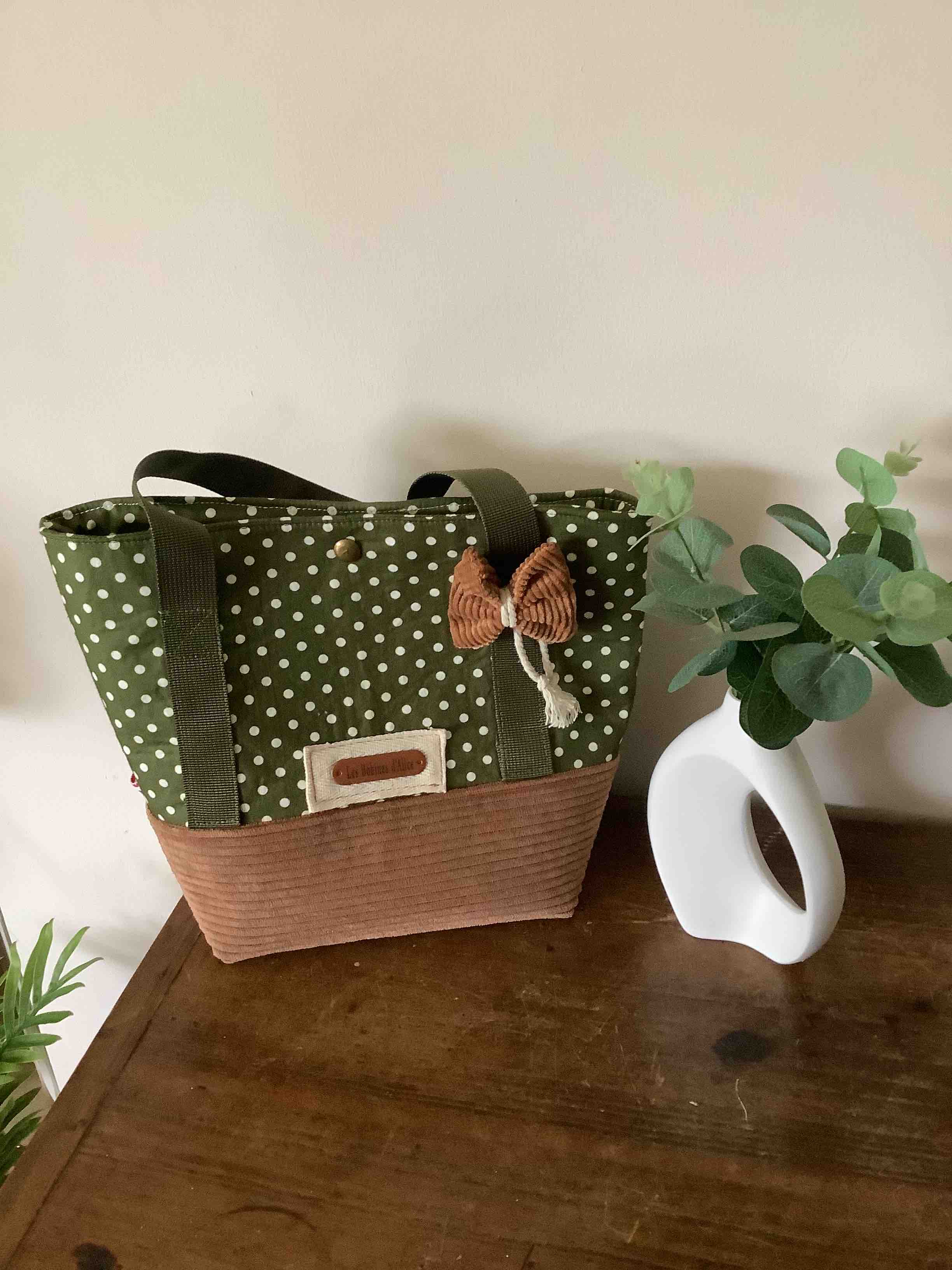 Sac cabas kaki à pois blancs