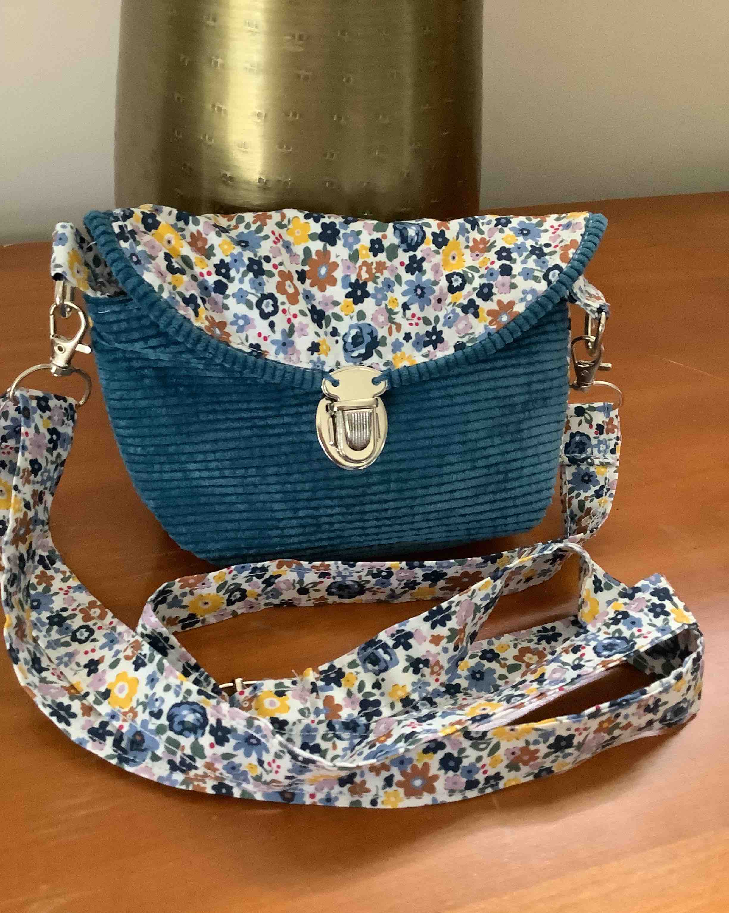 Sac banane ceinture bleu fleuri