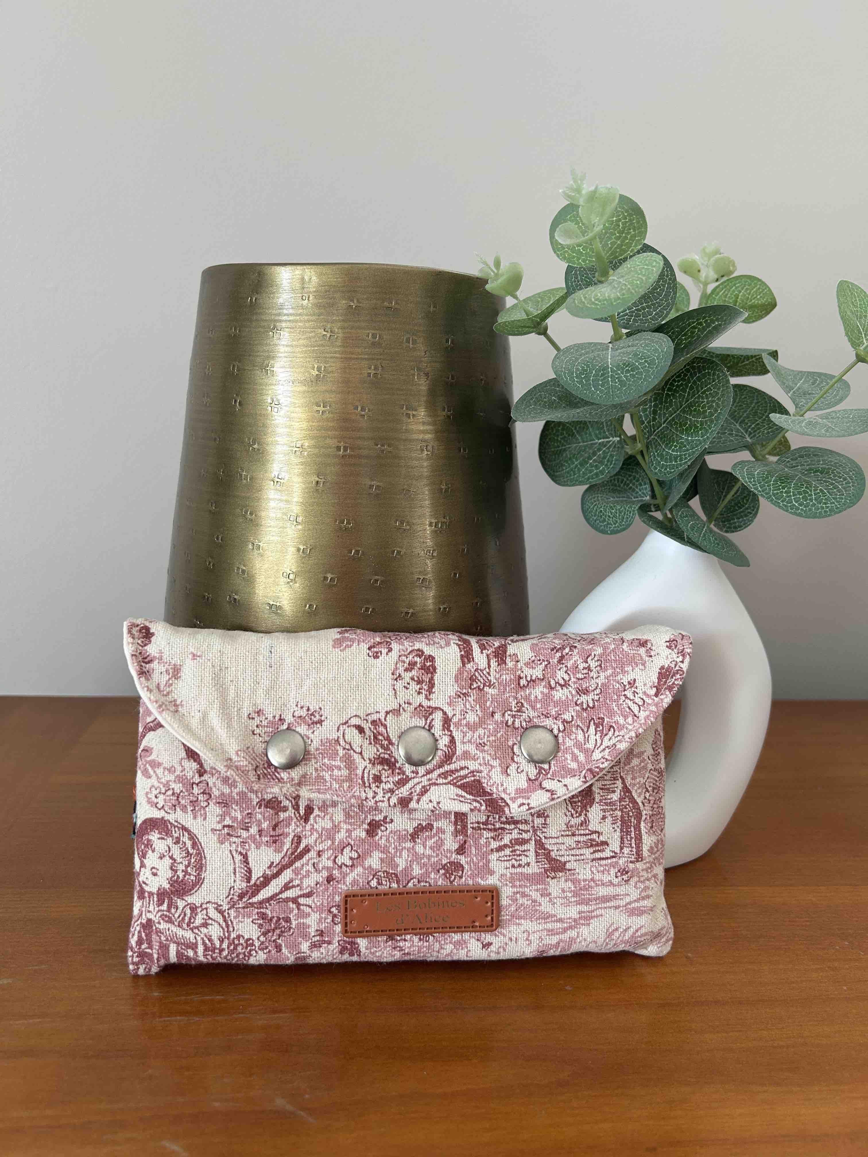 Pochette pilulier semainier motif toile de Jouy