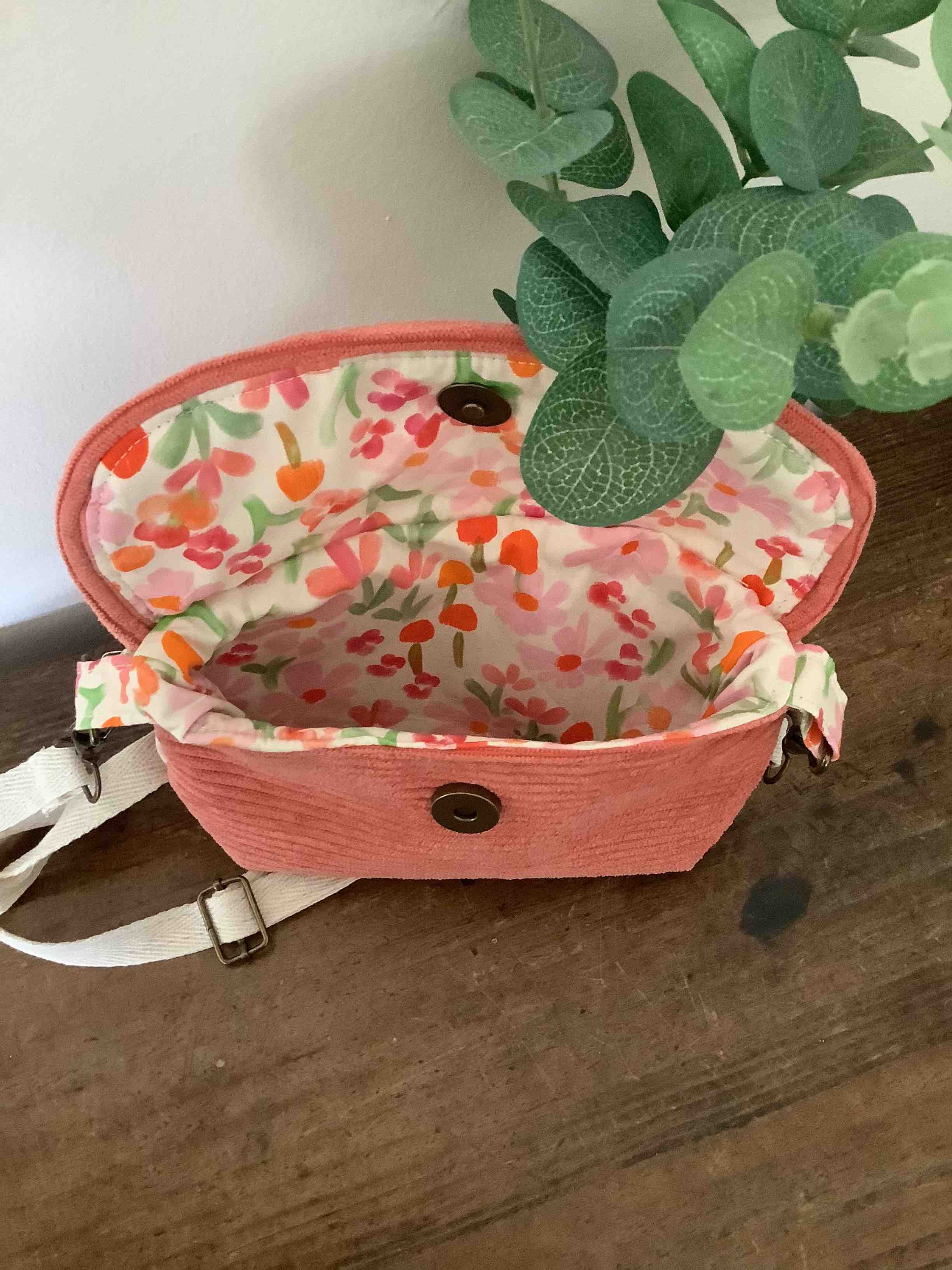 Sac banane ceinture rose fleuri