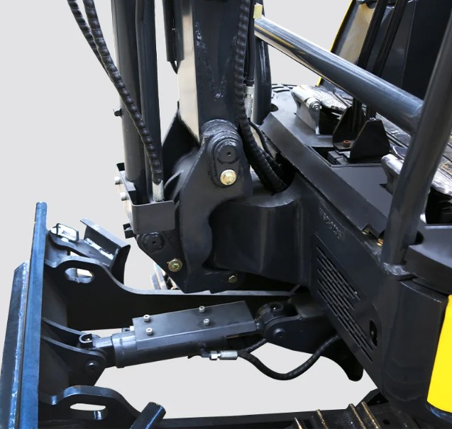 Mini eksakvatorius CM18