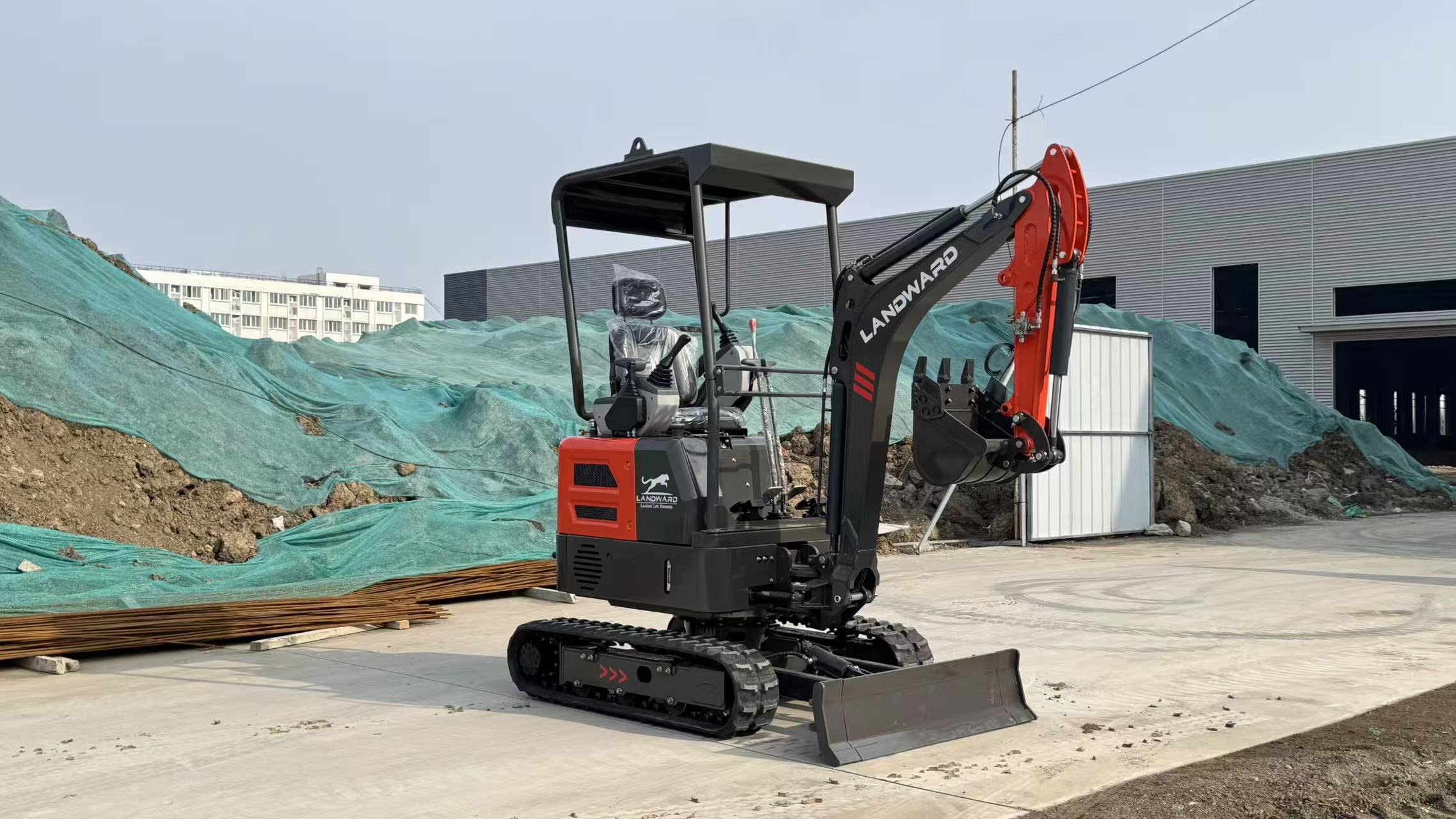 Mini ekskavatorius XT20