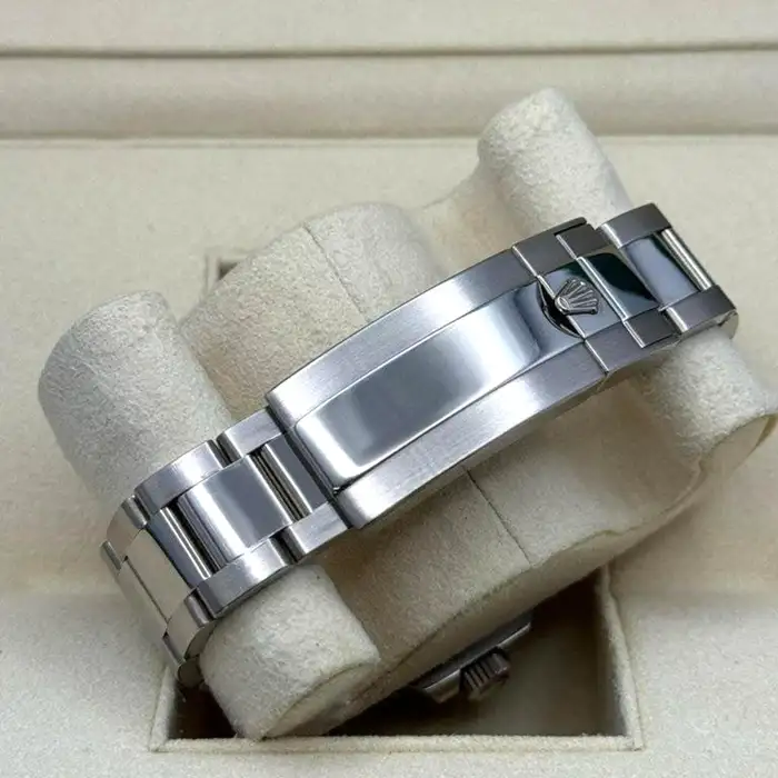 Rolex Submariner Black And Blue  Date 