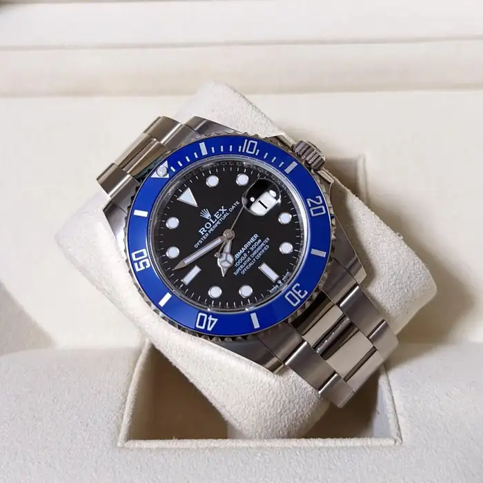 Rolex Submariner Black And Blue  Date 