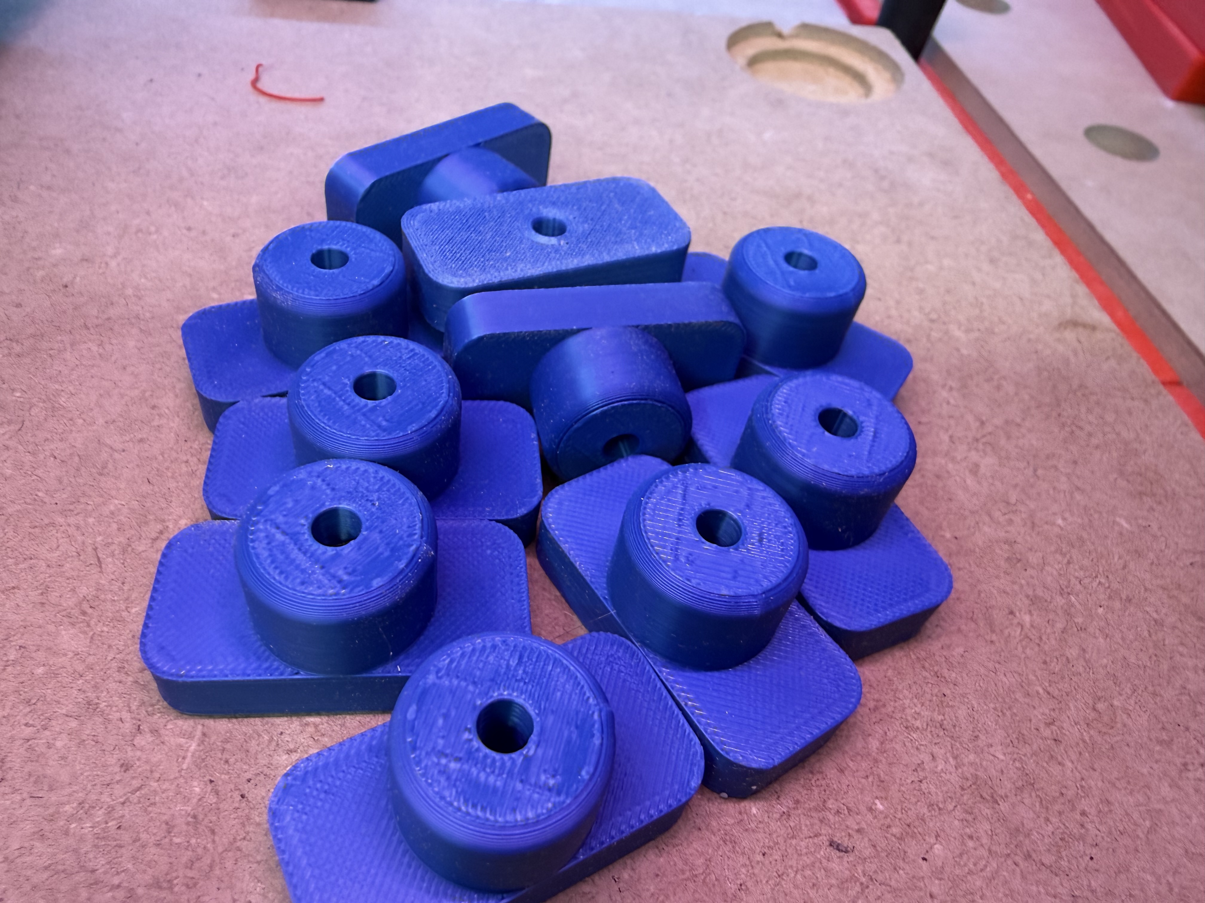 Big Dogs (20mm) (Set of 10)