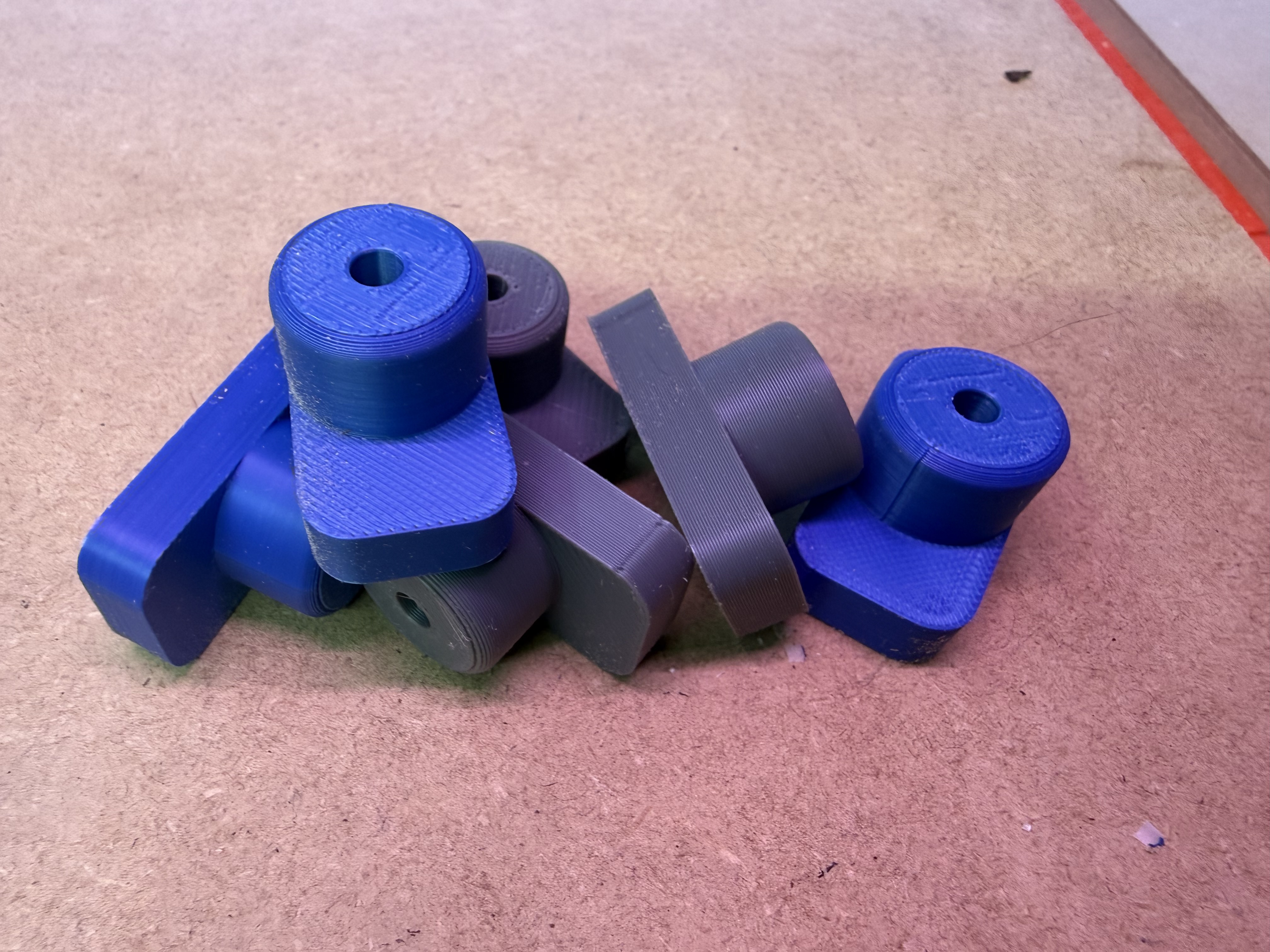 Big Dogs (20mm) (Set of 10)