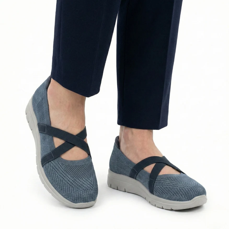 Comfortable women's moccasin