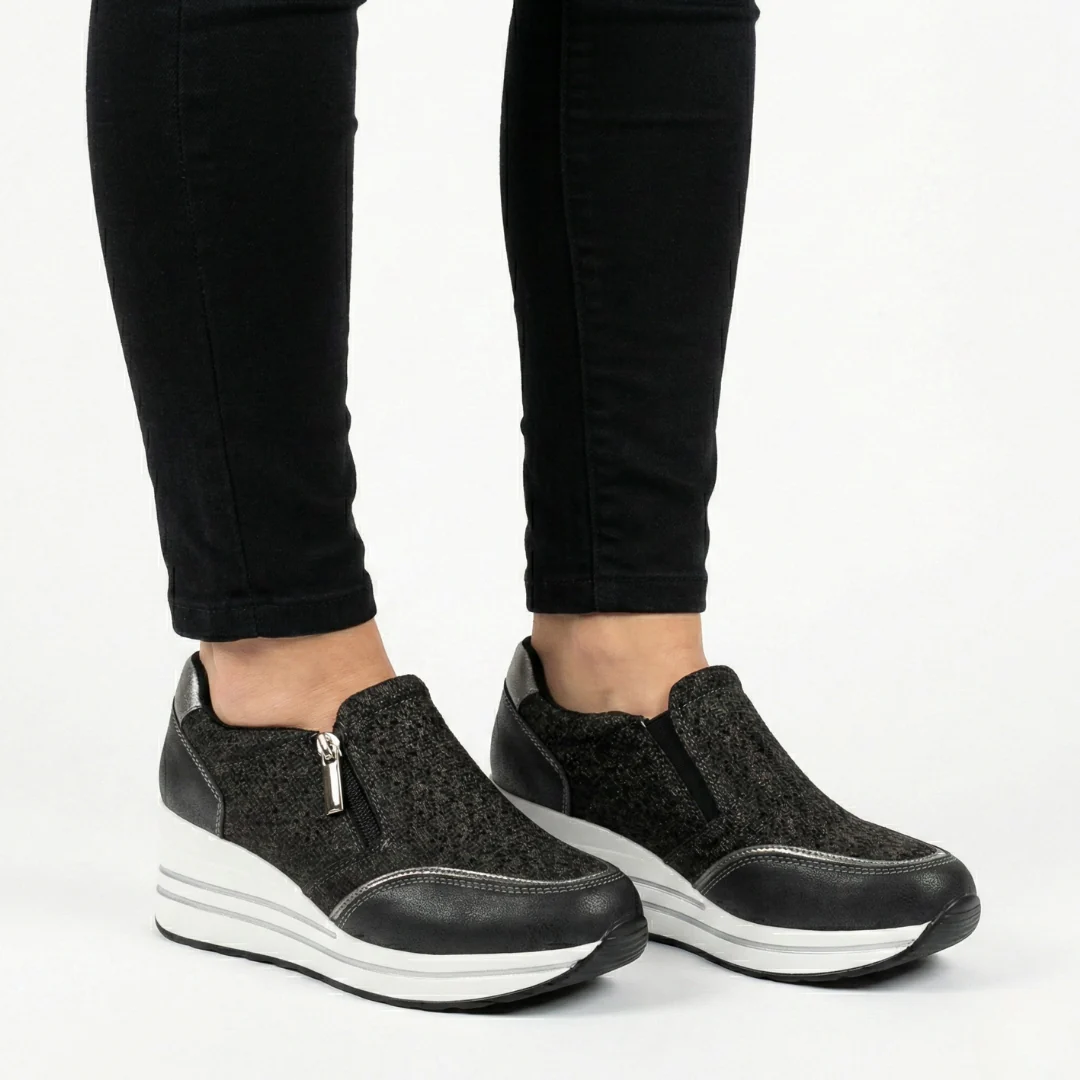 Comfortable dark gray women's shoe