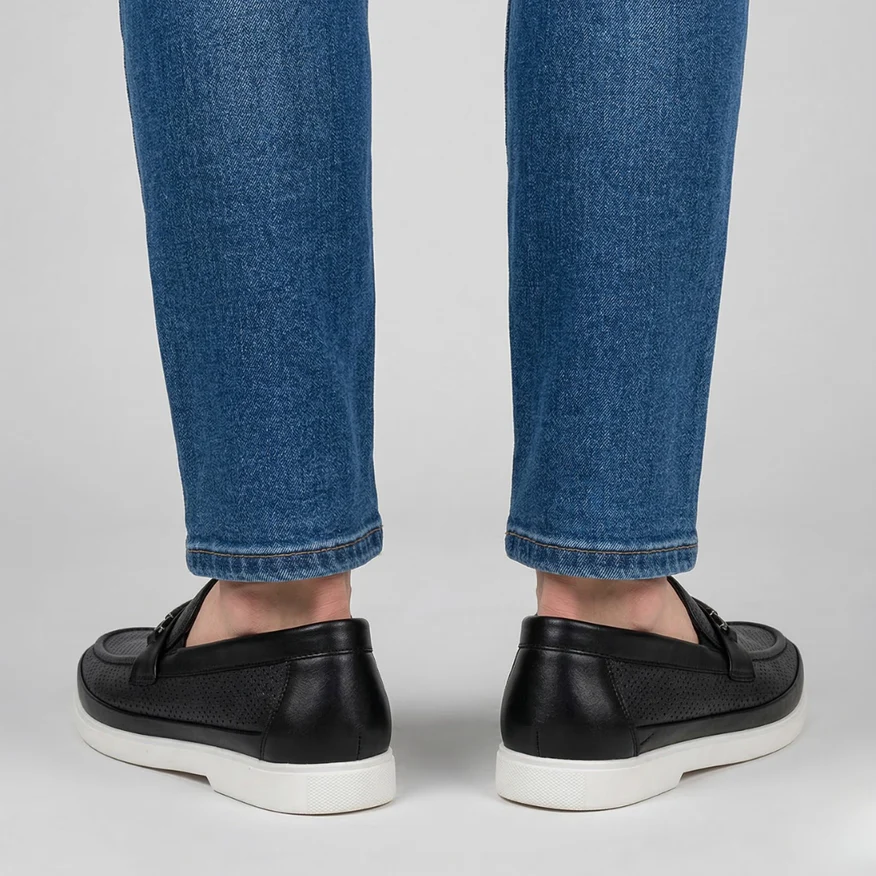 Comfortable Men's Moccasin Black