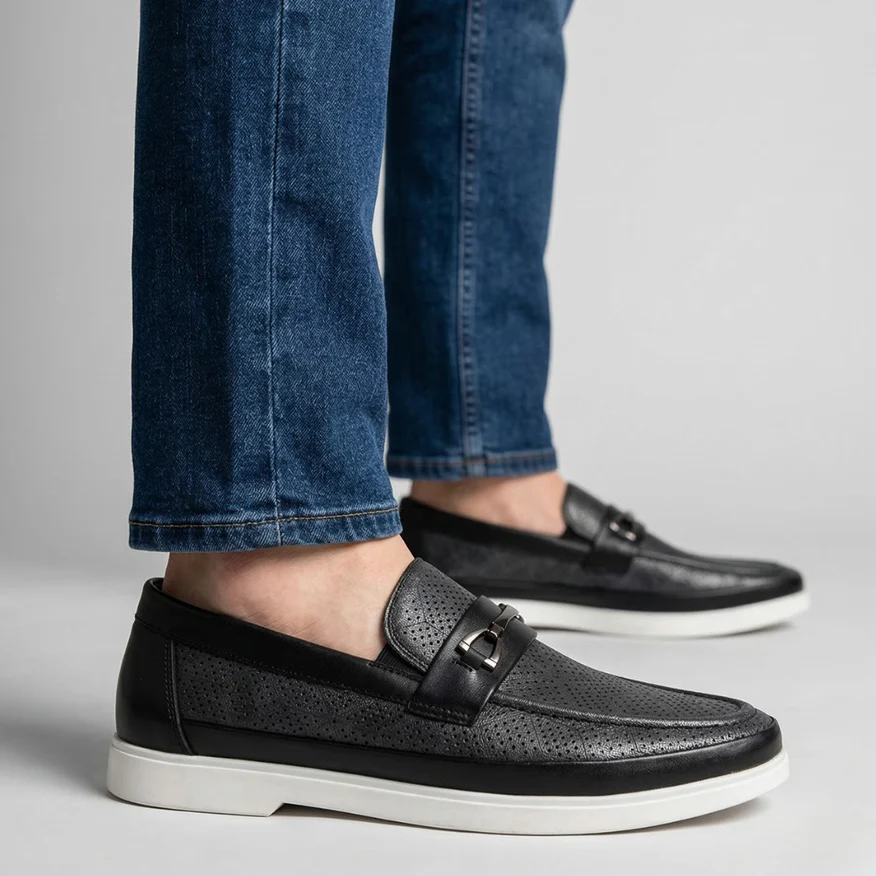 Comfortable Men's Moccasin Black