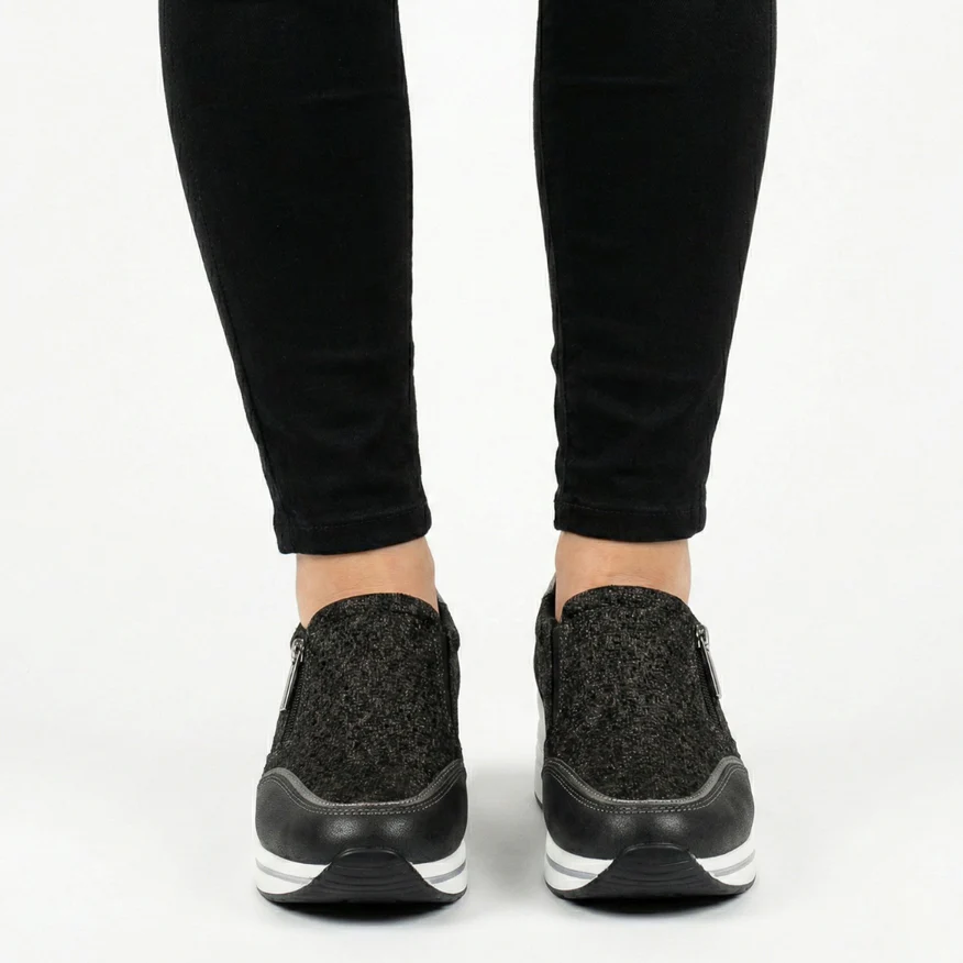 Comfortable dark gray women's shoe