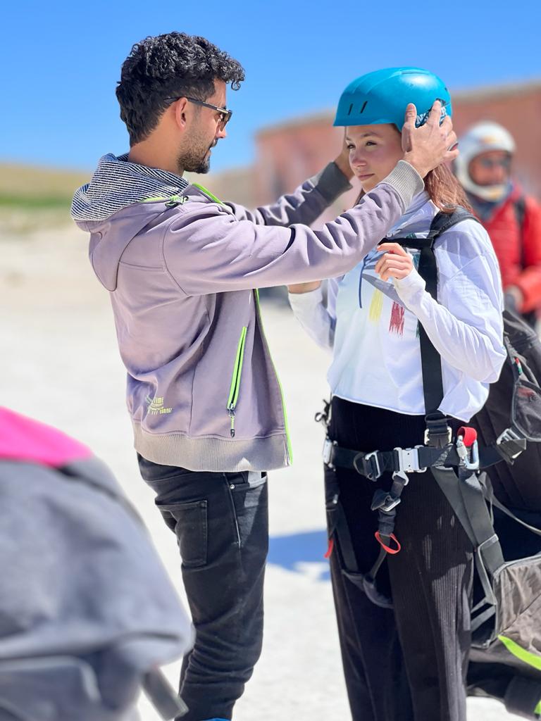Paragliding in Agafay Desert from Marrakech with Transfers