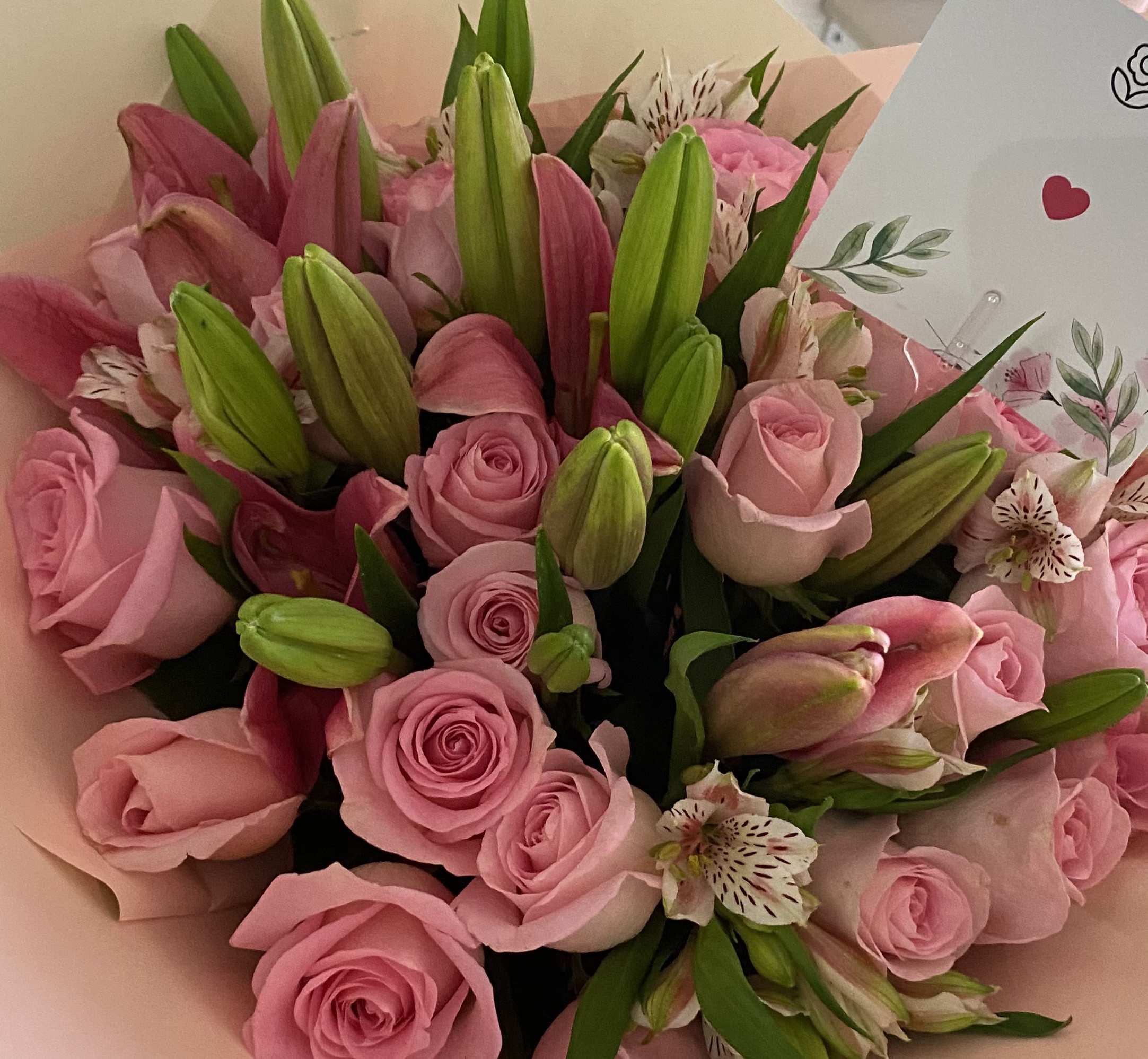 Bouquet de Rosas y Lirios