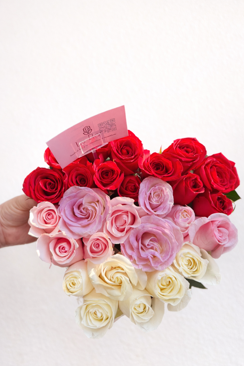 Arreglo De Rosas En Forma De Corazón