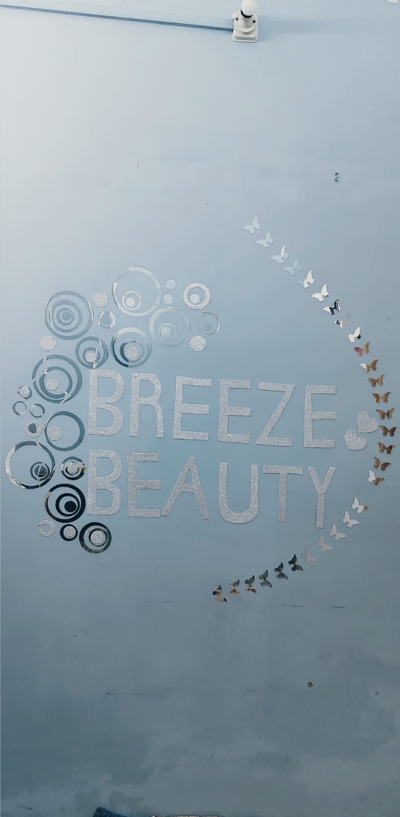 Breeze Beauty Booking