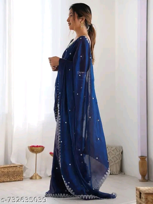 Elegant Navy Blue Saree