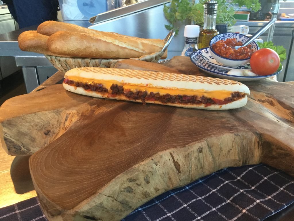 Panini selectie 2 (mozarella / Pikant gehakt)