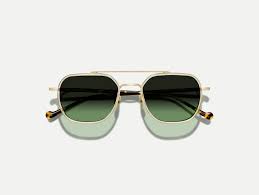 Gold Frame Aviator Sunglasses