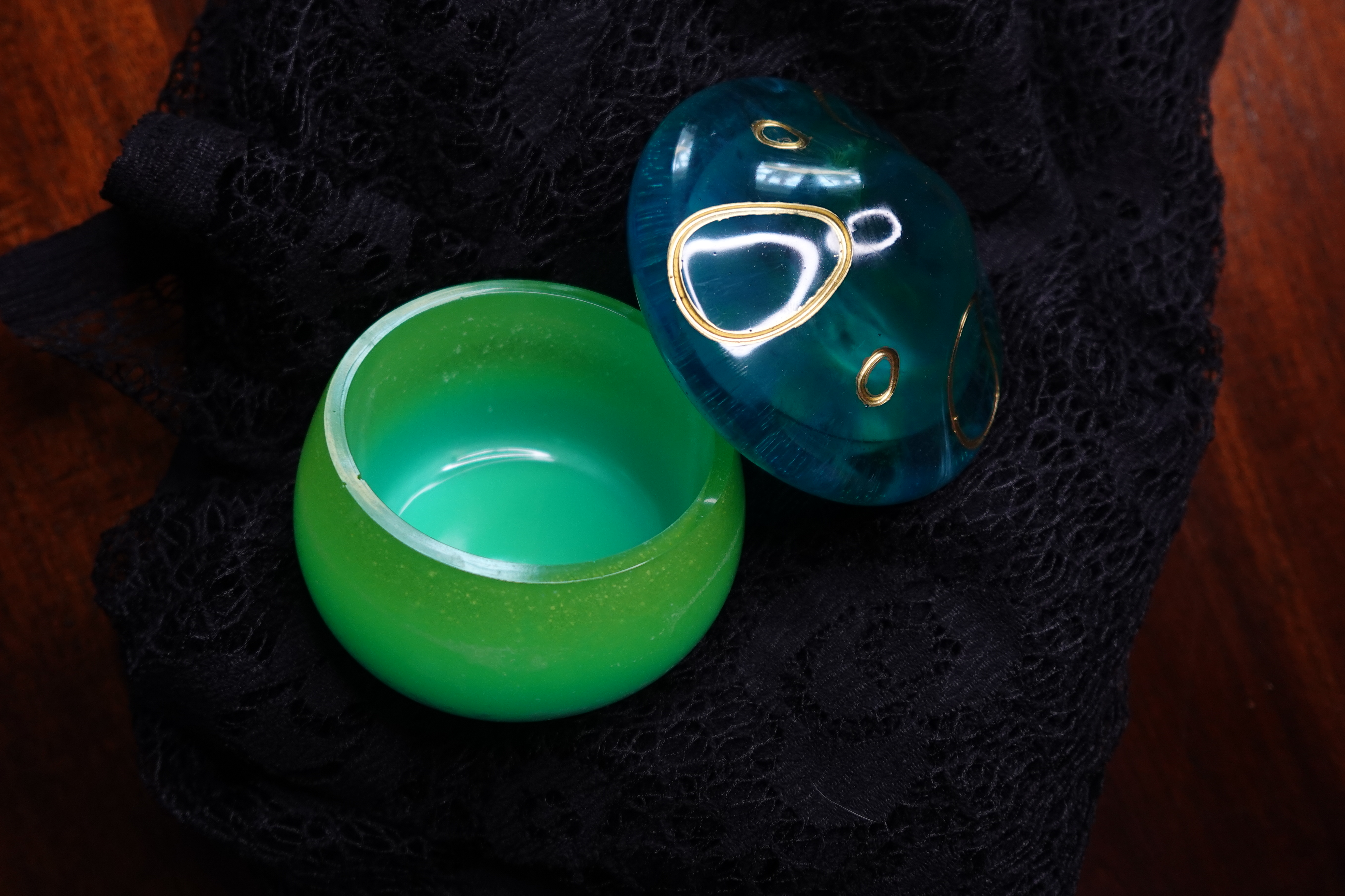 Green Mushroom Storage Container