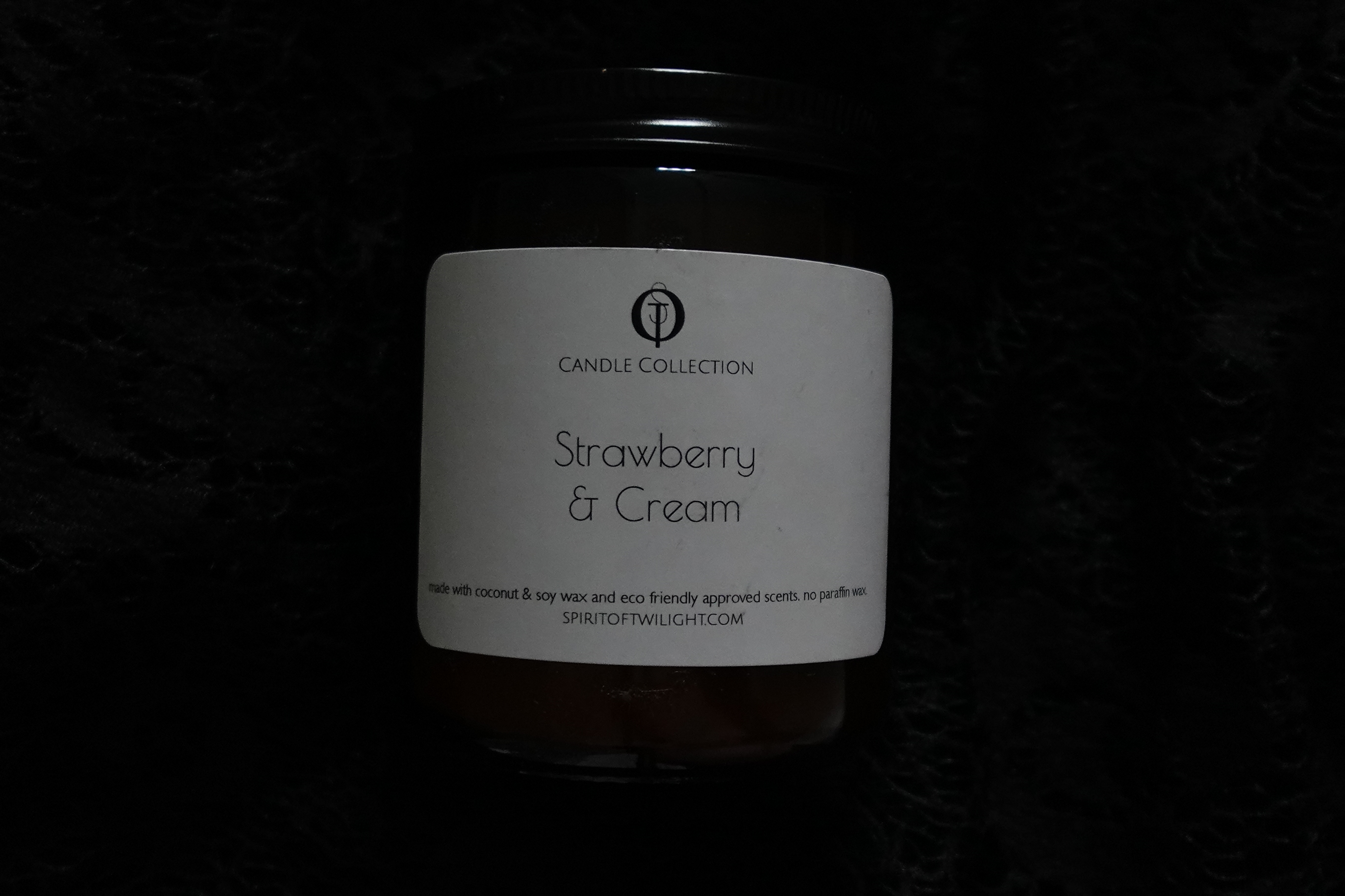 Strawberry & Cream 8oz Candle