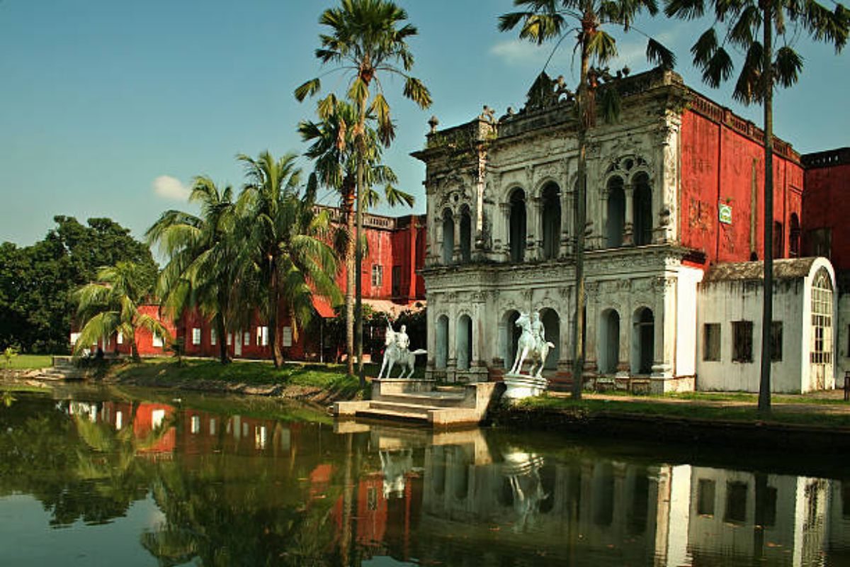 Dhaka & Sonargaon Tour: 3 Days of Ancient Capitals