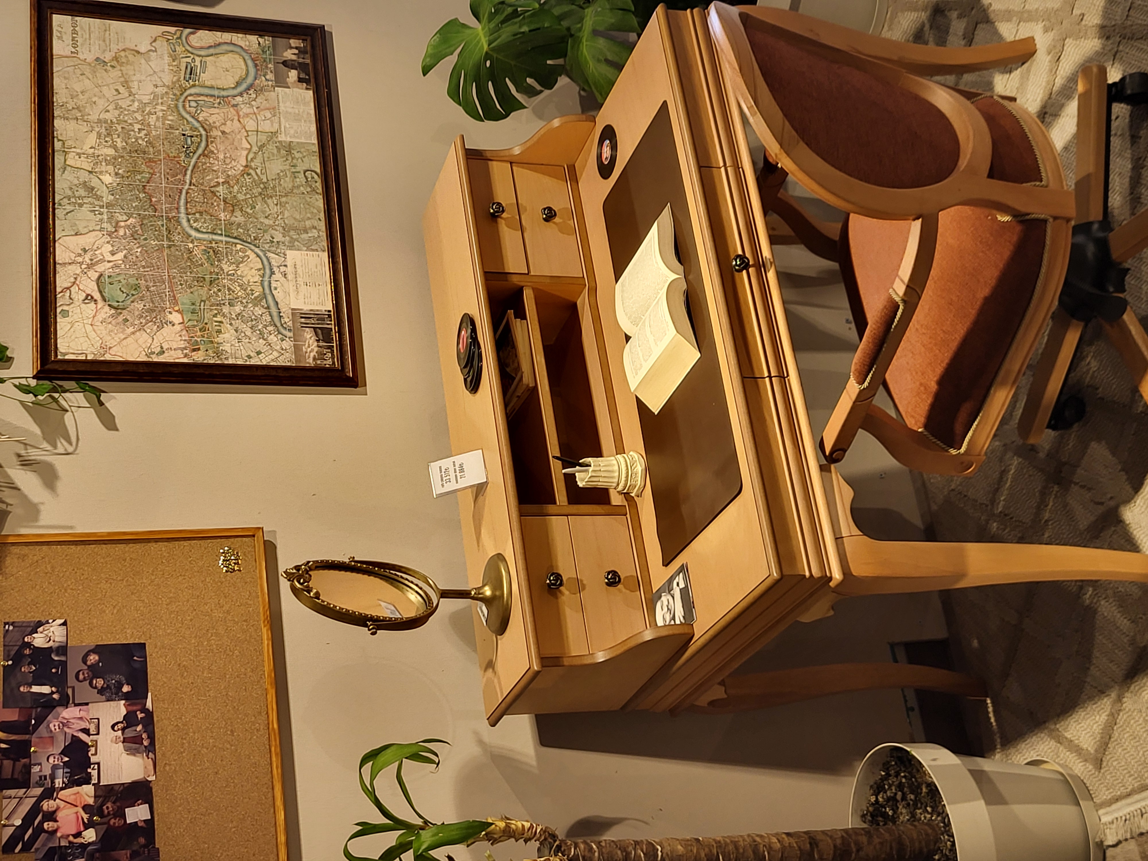 Retro Klasik Çalışma Masası 