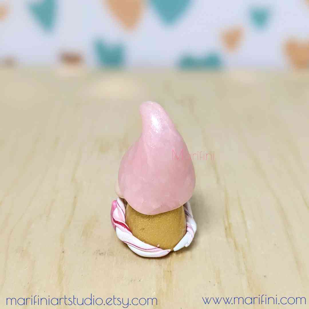 Tropical Pineapple Girl Gnome