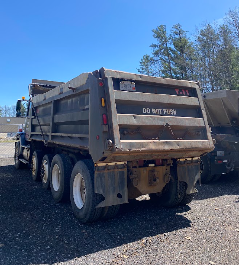 1999 Volvo Quad Axle Dump Truck