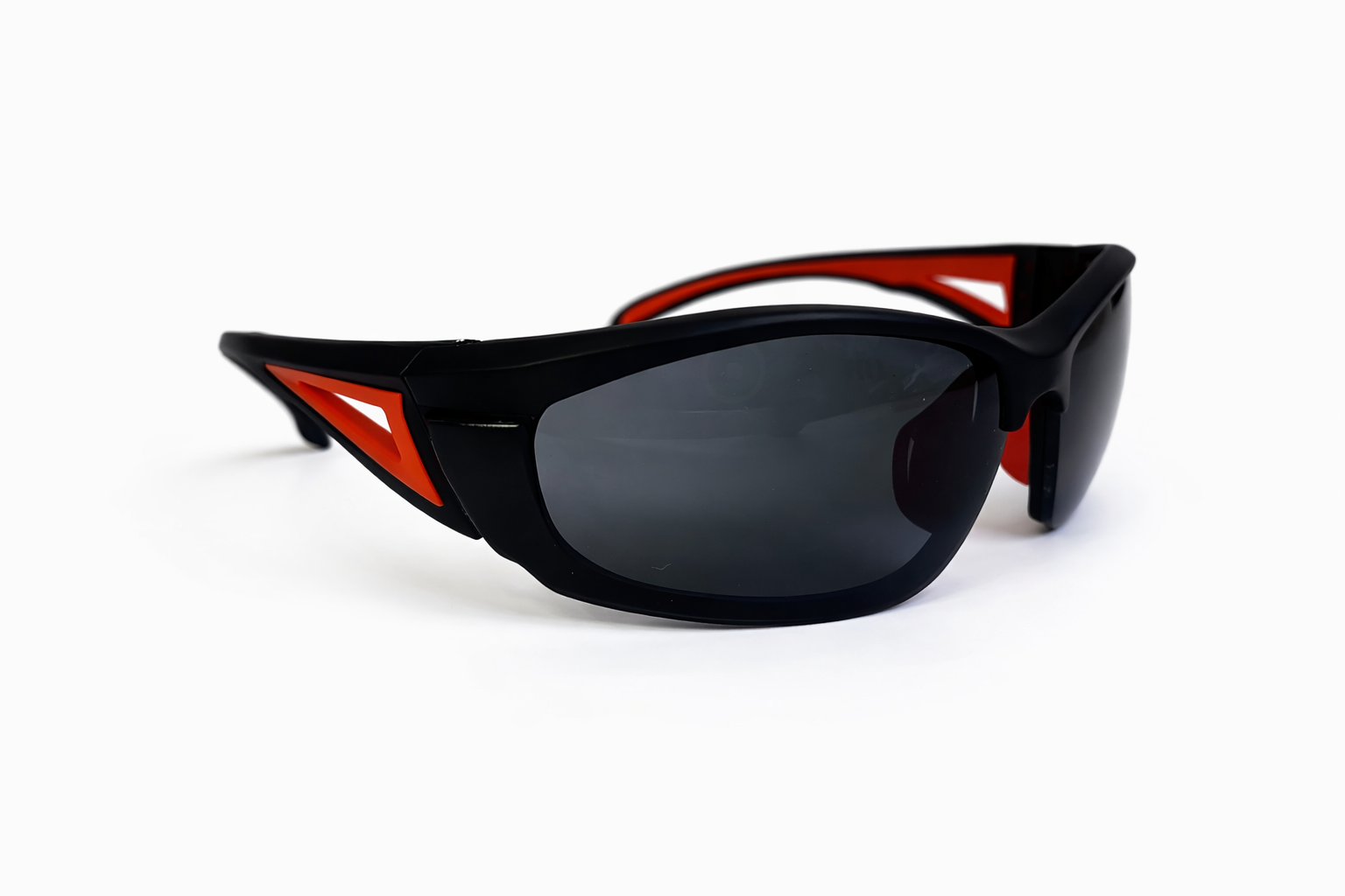 Защитные очки