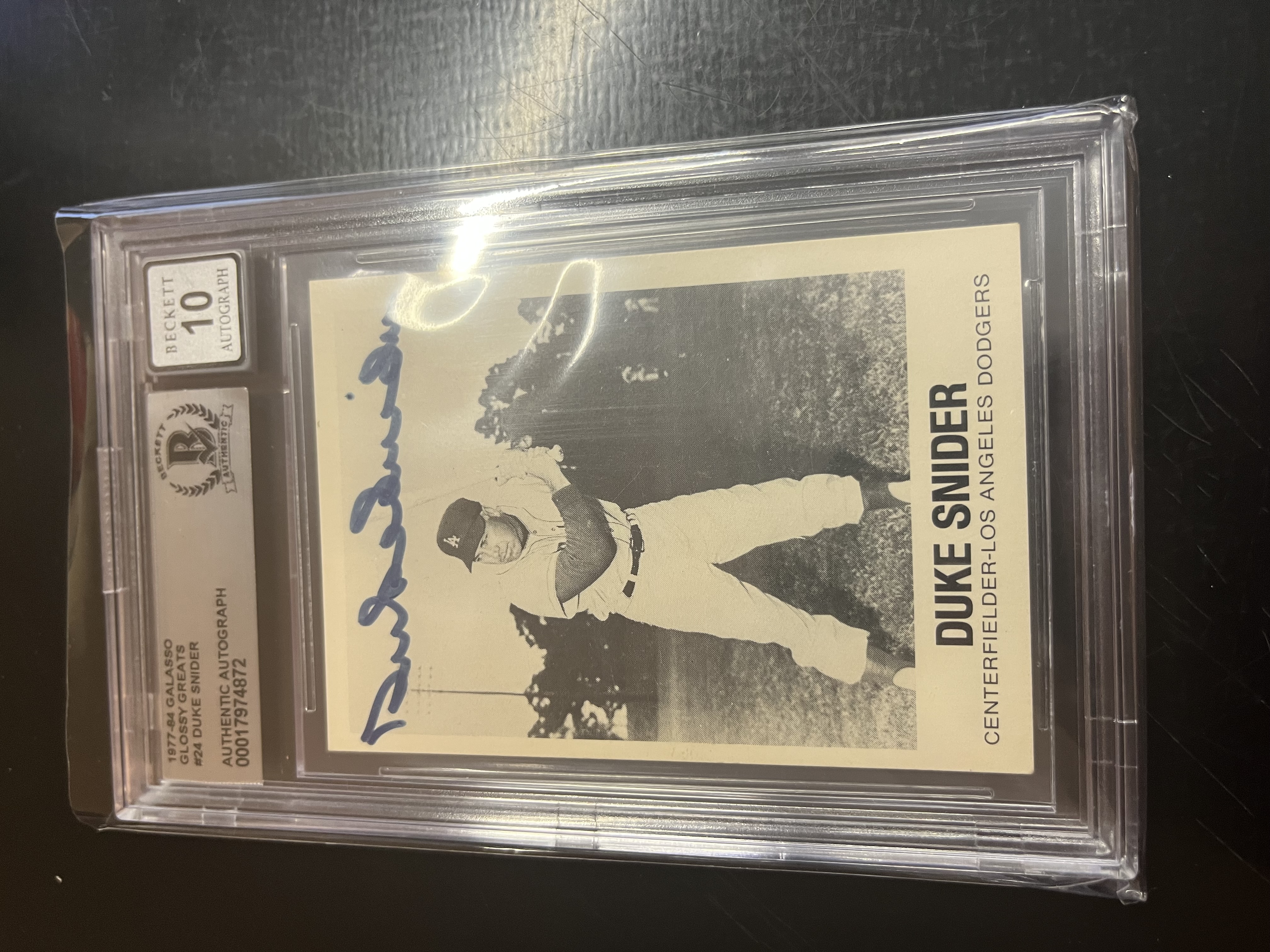 1977-84 Galasso Glossy Greats #24 Duke Snider BGS 10 Authentic Auto