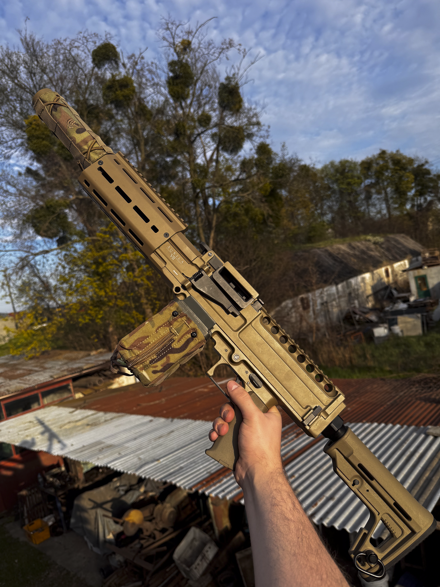 Aquila VII LMG - TAN Secutor