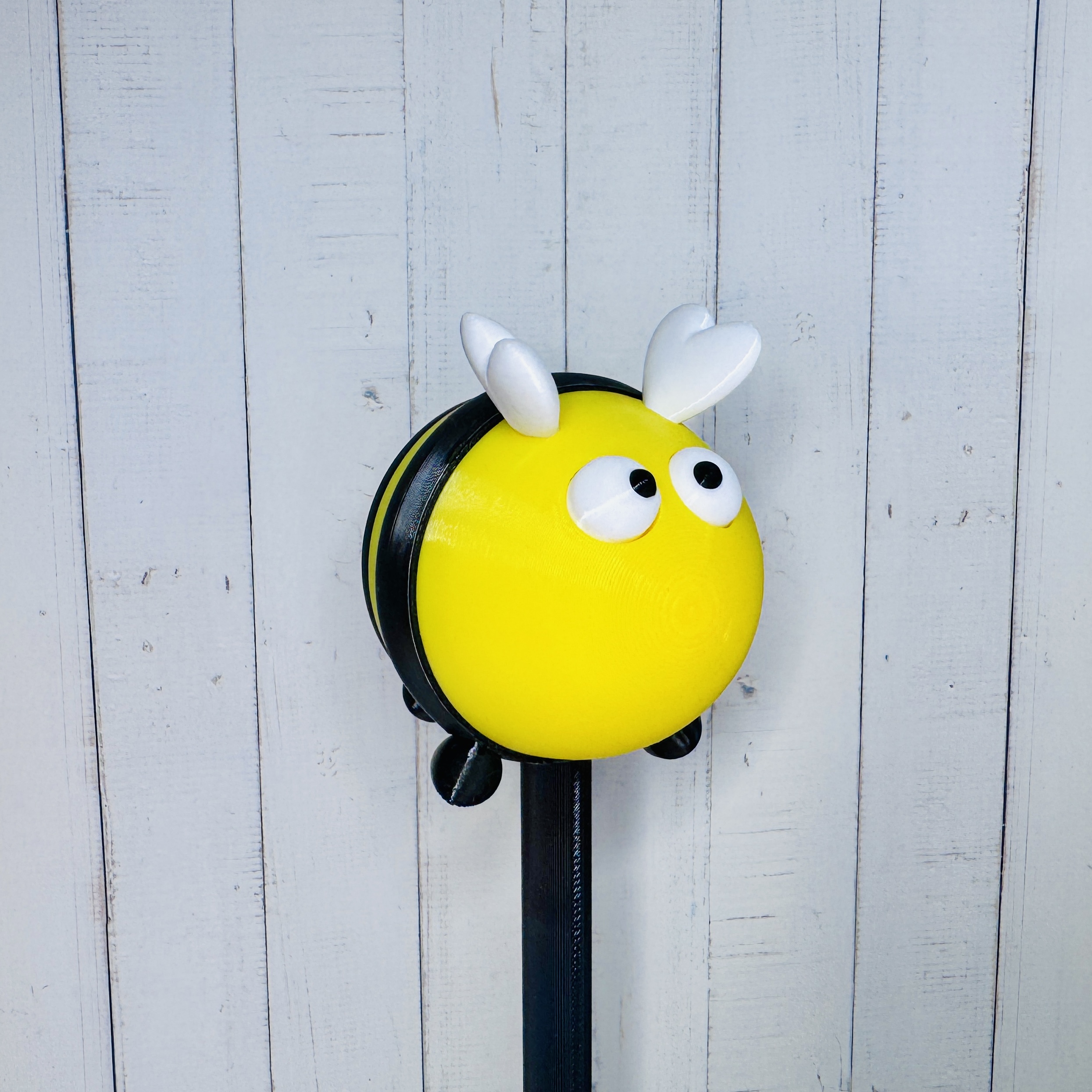 Der kleine “Horstie" – Hummel Gartenstecker in gelb-schwarz sucht ein schönes Zuhause oder einen Garten  | Outdoor | Garten | Terrasse