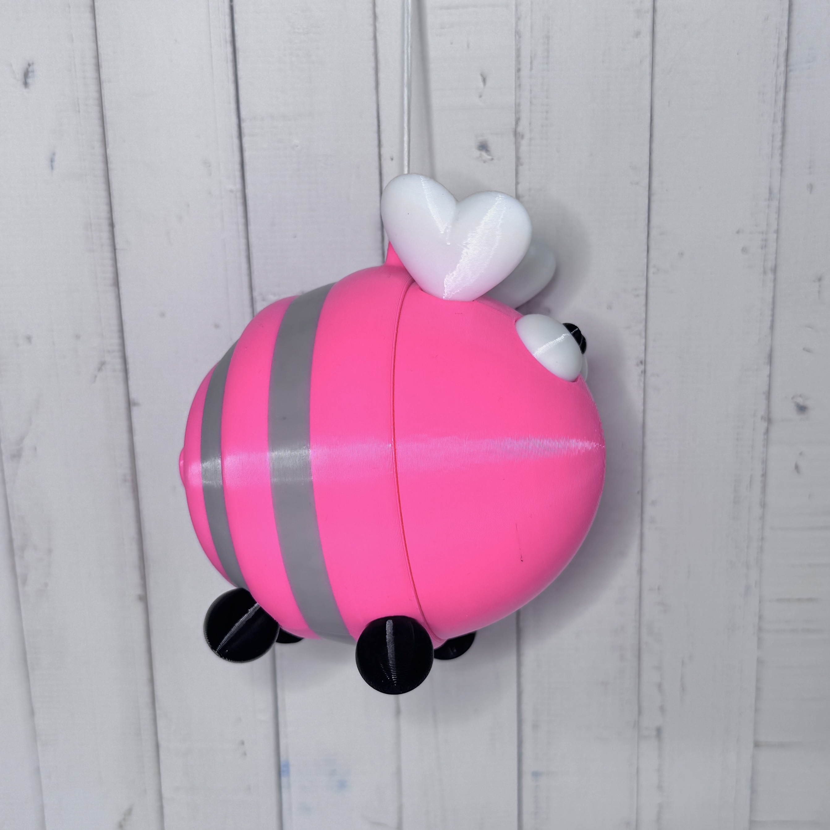 Der große „Horstie“ – die lustige Hummel in pink-grau als Anhänger für Ihr liebevolles Zuhause in pink - Outdoor | Garten | Terrasse