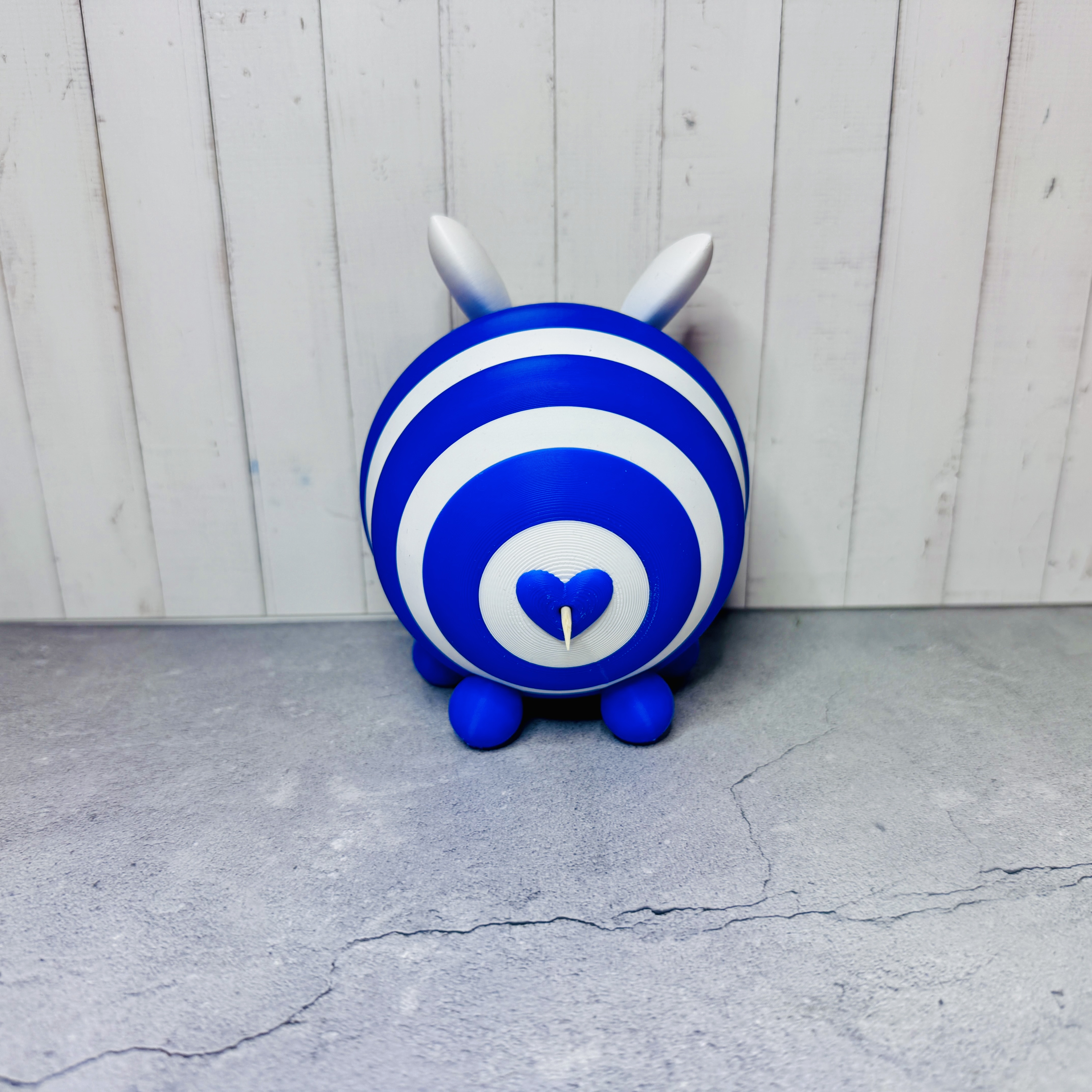 Zahnstocher Spender Hummel Biene “Horstie" - 3D gedruckt - auch was für Fußballfans blau-weiß