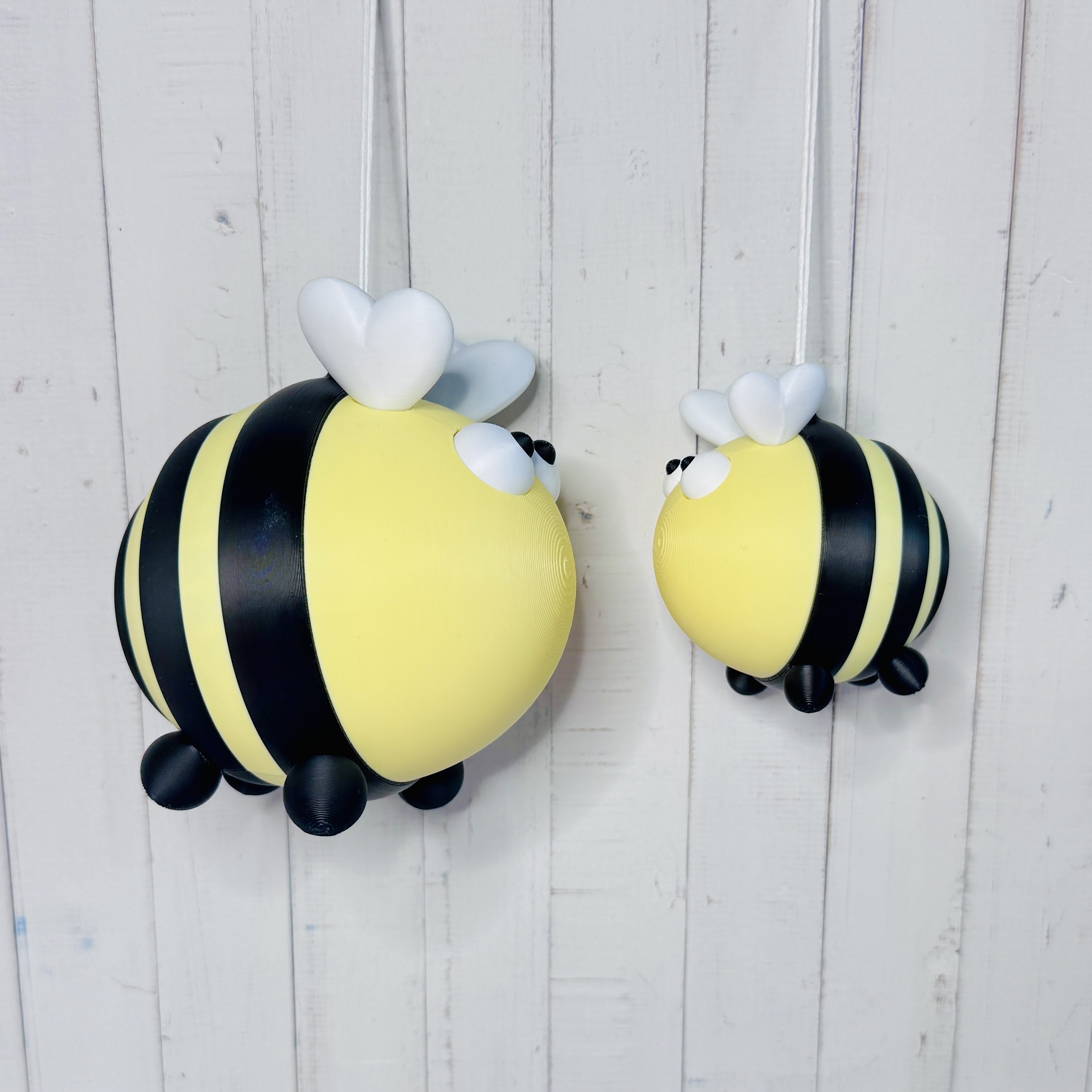 Der kleine „Horstie“ – die lustige Hummel in gelb-schwarz als Anhänger für Ihr liebevolles Zuhause - Indoor