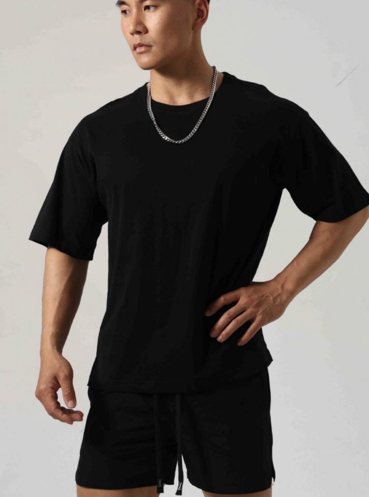 Áo thun nam oversized trơn đen