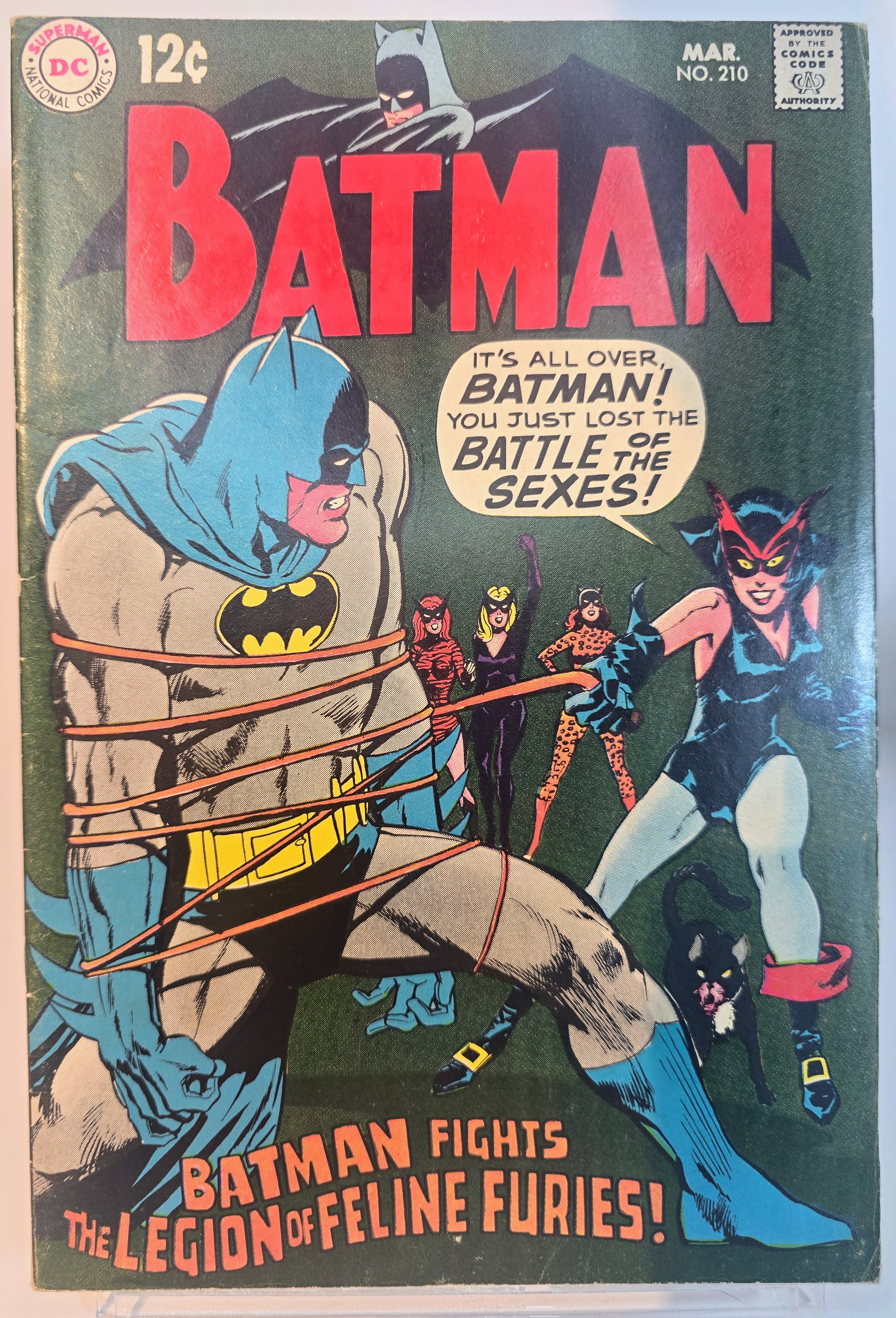 Batman #210 (1969) - Neal Adams Catwoman Key - Strong Spine - VF Candidate